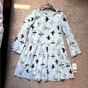 NWT Long sleeve dress size 6